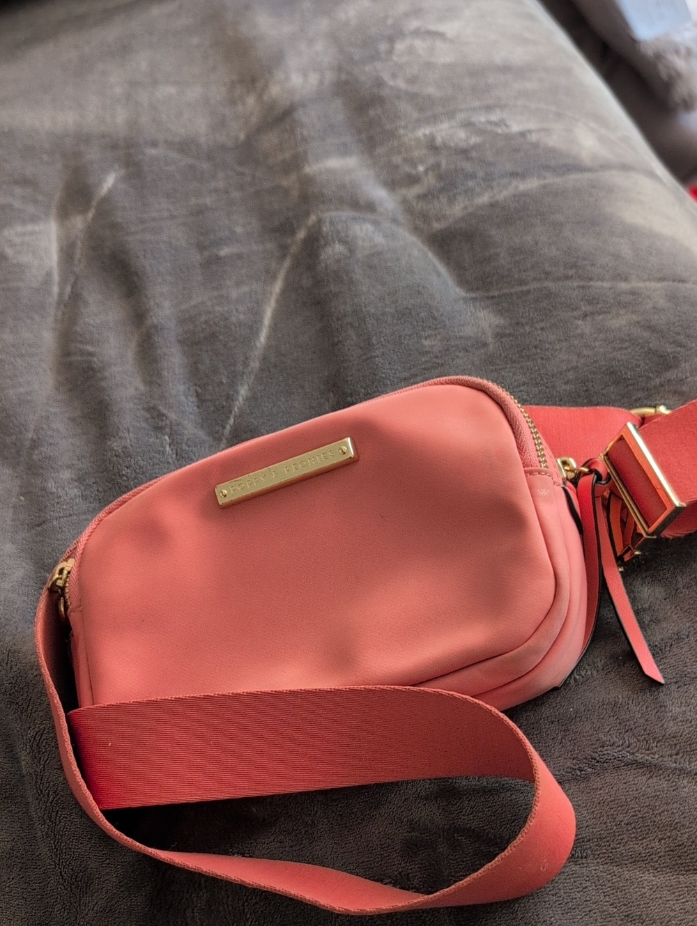Poppy & Peonies On The Run Belt Bag (coral)